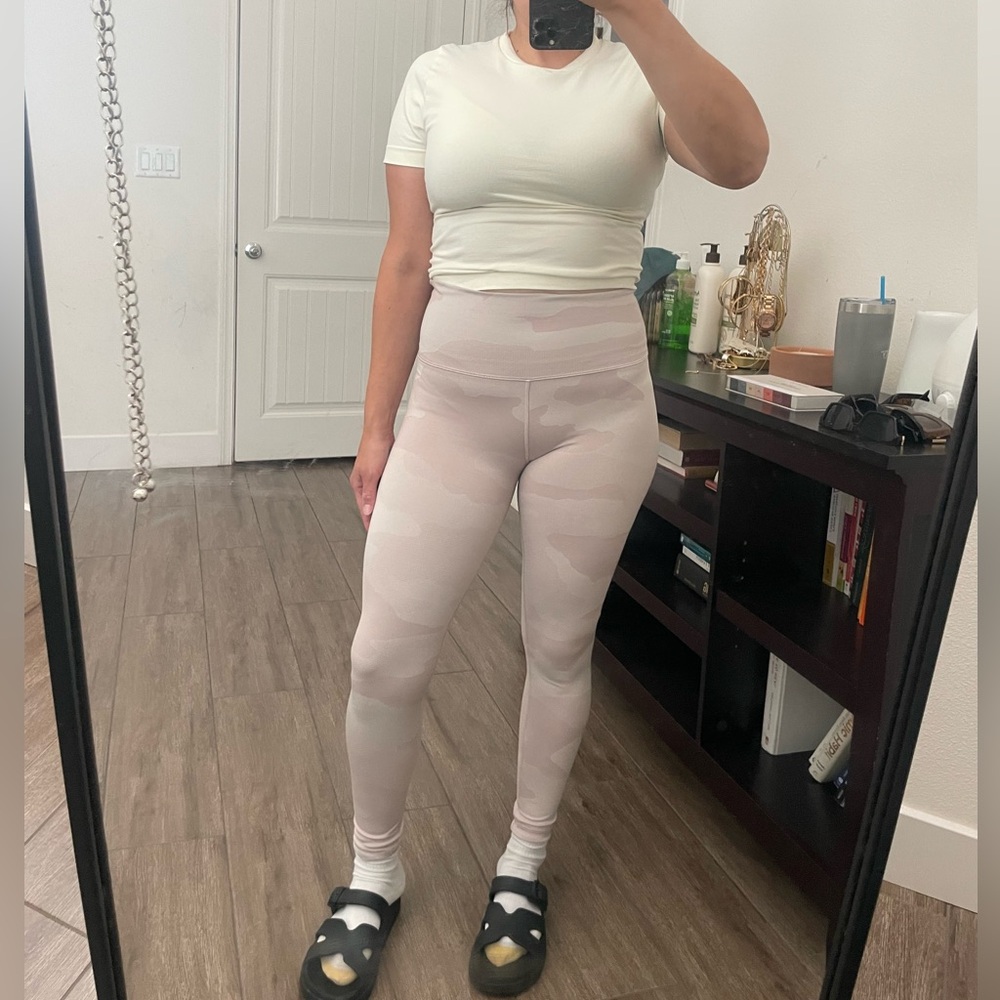 Aerie Cream Camouflage Leggings